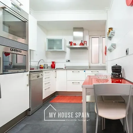 Myhousespain - Piso Con Patio En Gascona Oviedo