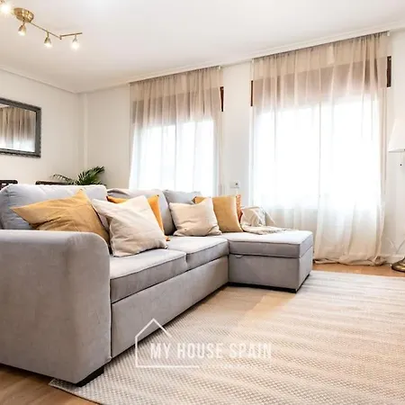 Apartamento Myhousespain - Piso Con Patio En Gascona *