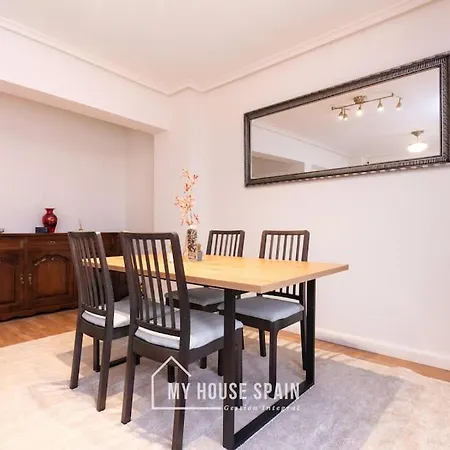 Apartman Myhousespain - Piso Con Patio En Gascona *