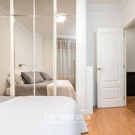 Myhousespain - Piso Con Patio En Gascona * Oviedo