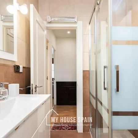 Myhousespain - Piso Con Patio En Gascona