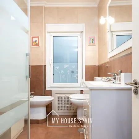 Myhousespain - Piso Con Patio En Gascona