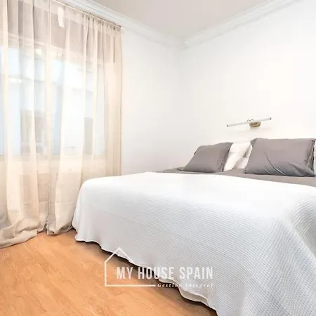 Apartman Myhousespain - Piso Con Patio En Gascona